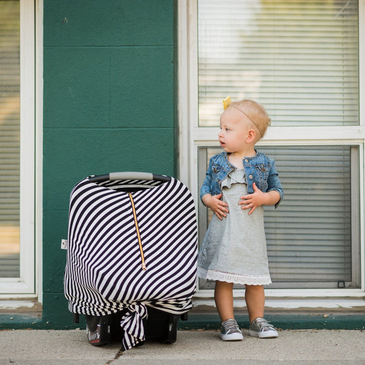 Baby Leaf Car Seat Cover with zipper in black and white